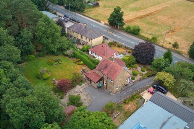 4 bed Detached for sale Image 4