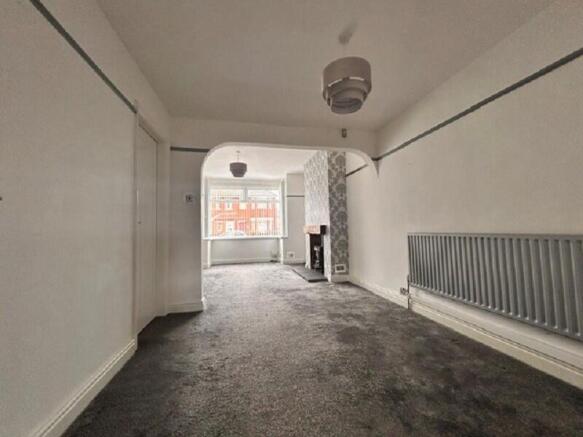 2 bed Terraced for sale Image 5
