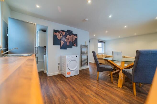 Call 02920 668585 to secure your viewing _5