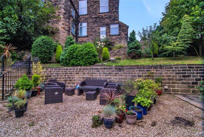 2 bed Flat for sale Image 10