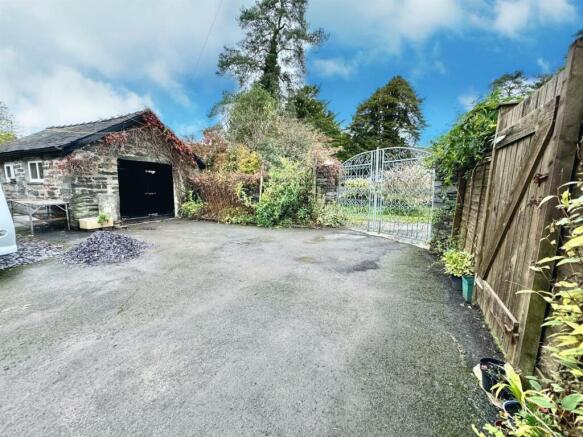 PHOTO-2024-10-22-07-31-30 (22).jpg