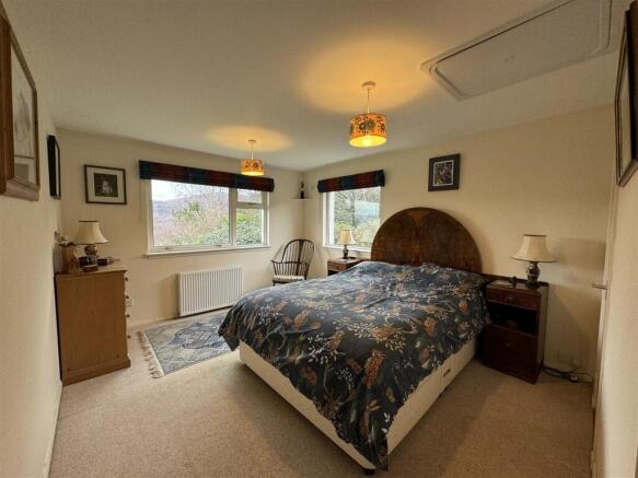 BEDROOM 1.JPG