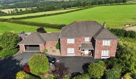 Gwedd Y Glyn, Llyn Y Fran Road, Llandysul. SA44 4JW