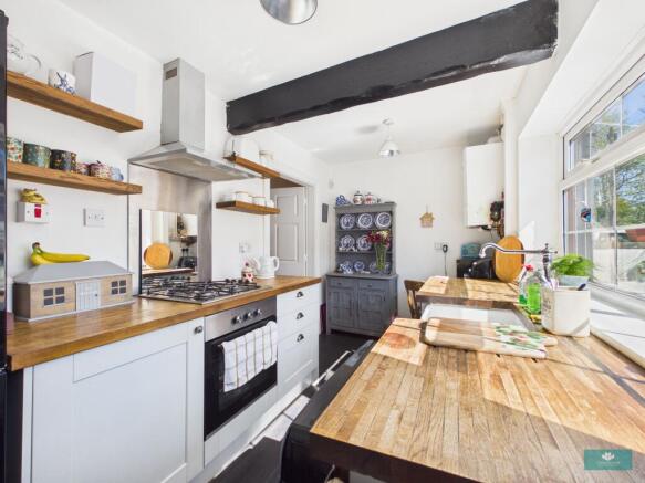 2 bed House for sale Image 11