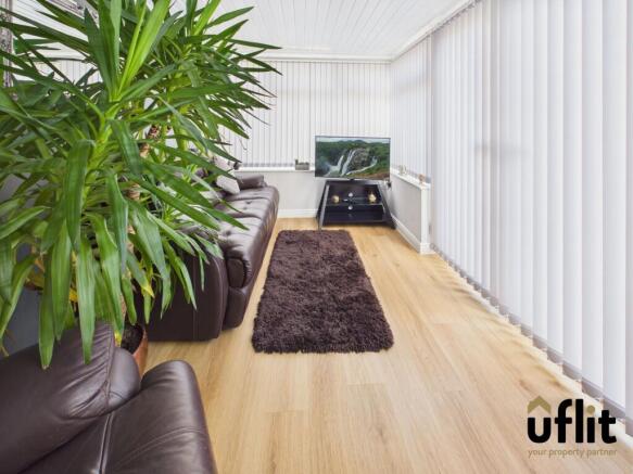 3 bed Semi-Detached for sale Image 9