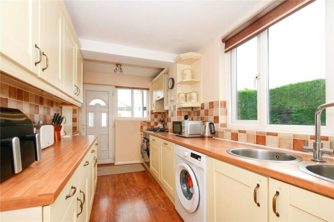 3 bed Semi-Detached for sale Image 4
