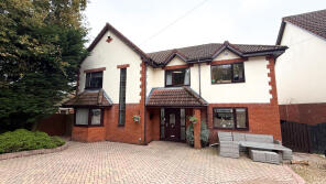 Holly House, Bryn Henry Gardens, Greenmeadow, Cwmbran NP44 5AR