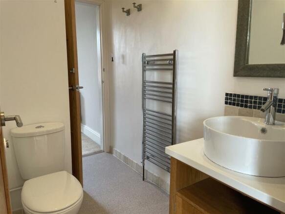 Juliet ensuite Shower