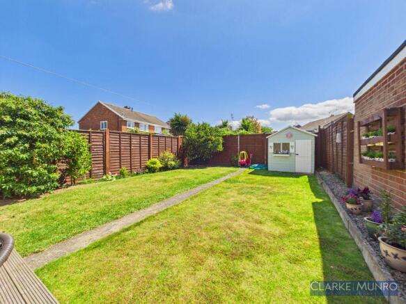 3 bed Semi-Detached for sale Image 4
