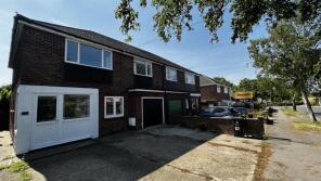 137, Leas Road, Clacton-on-sea CO15 1DT