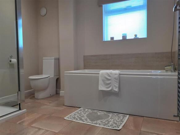 house bathroom second image.jpg