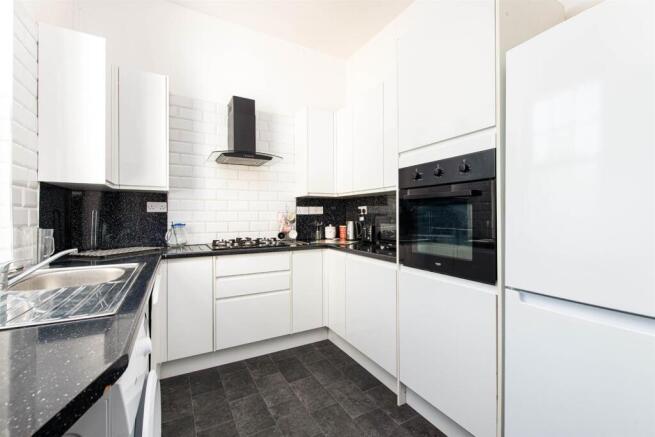 Kitchen_1.jpg