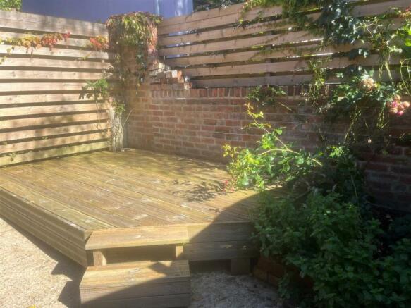 garden.jpg
