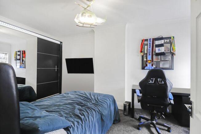 Photo 12