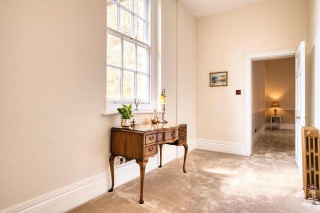 2 bed Apartment for sale Image 8