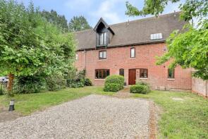 11, Dacres Gate, Dunmow Road, Fyfield, Ongar CM5 0NQ