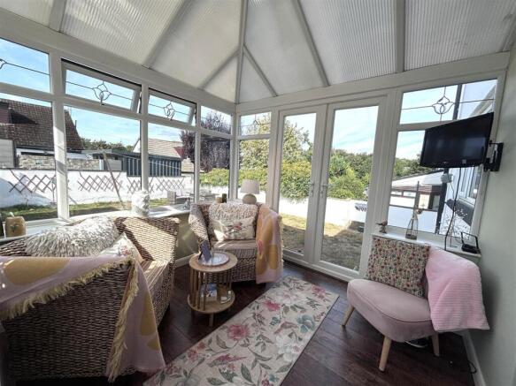 3 bed Semi-Detached for sale Image 11
