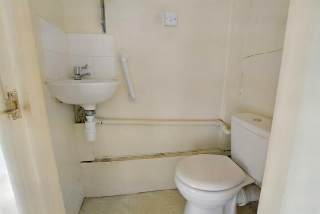 8571380-interior18-800.JPG
