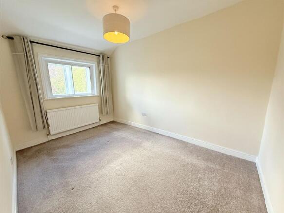 3 bed Cottage for sale Image 10