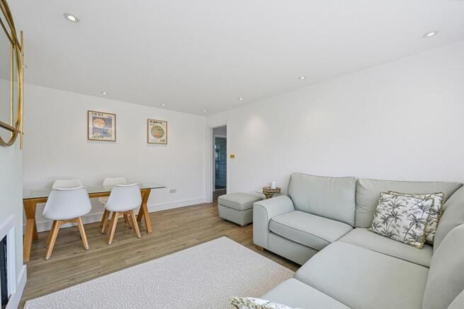 SHAWLEY CRESCENT