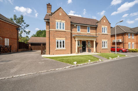 Grenadier Close, Shinfield, Reading, Berkshire, RG2