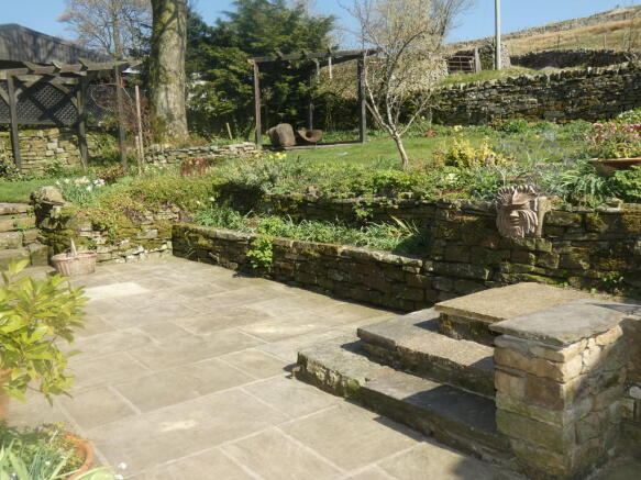 Photo 3