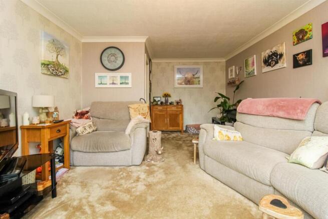 3 bed Terraced for sale Image 7