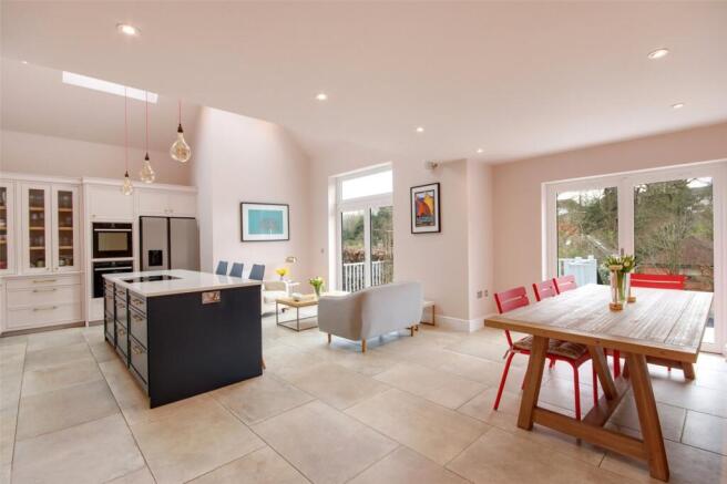 Kitchen/Dining Room