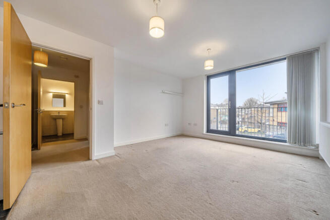 1410410-1-6987286...