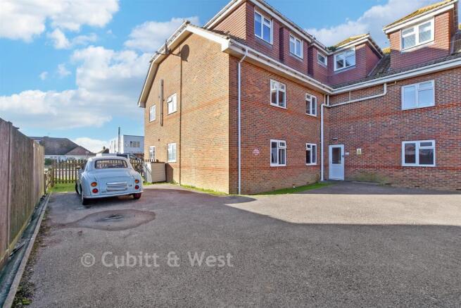 Driveway/Parking