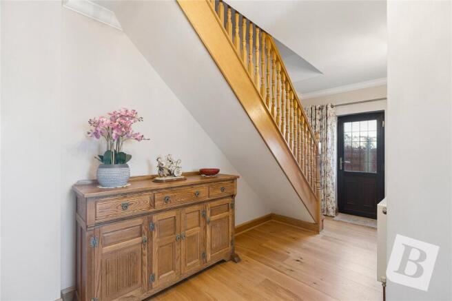 Brookmans Close, Upminster, RM14 photo 4