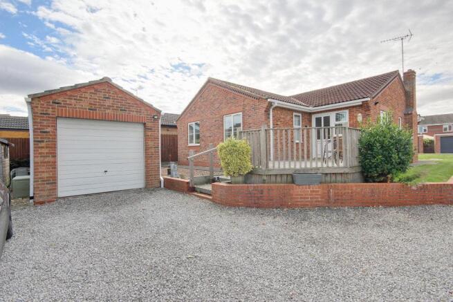 3 bed Detached Bungalow for sale Image 11