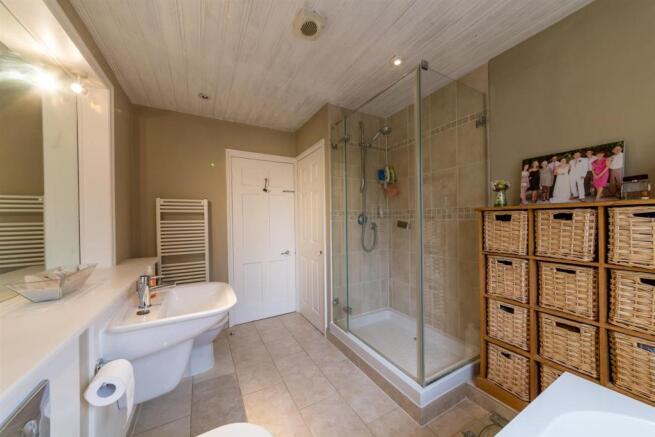 5 Bedford Road (17 o