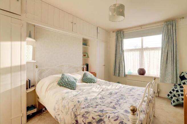 Bed 1