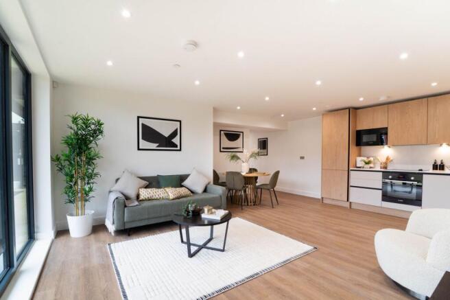 Open plan lounge/dining room/kitchen