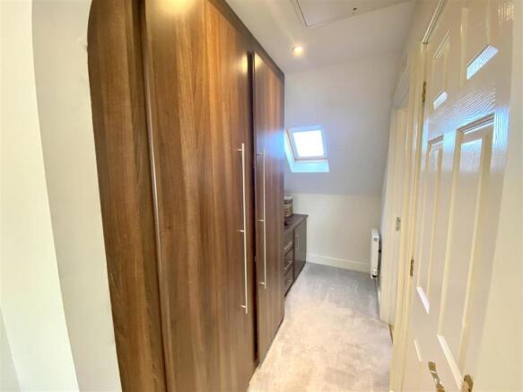 DRESSING AREA
