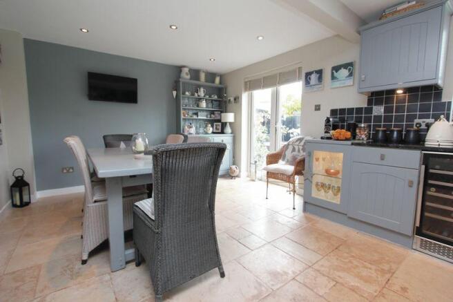 Kitchen/Family...