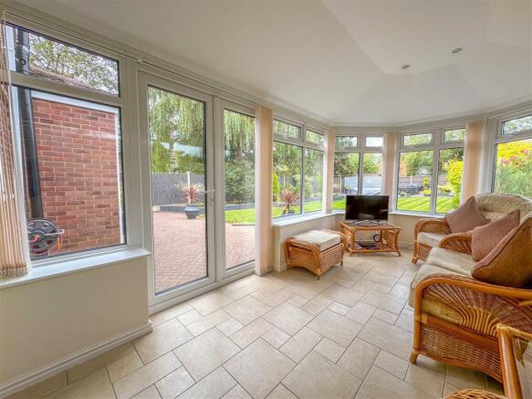 Bramdene Avenue - Image-20.jpg