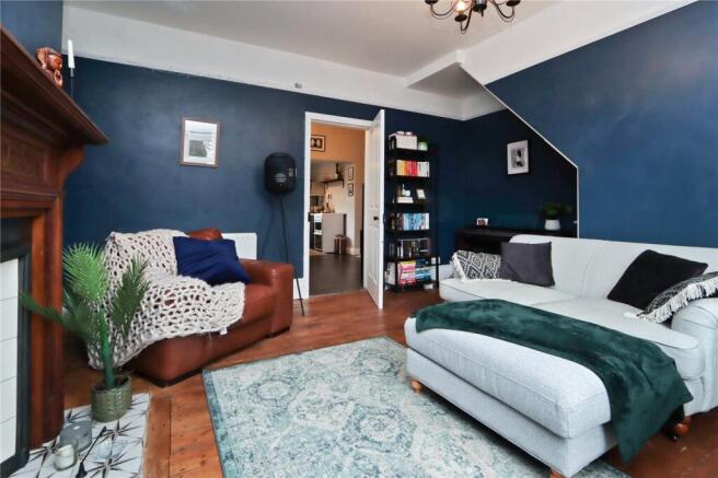 Living Room Pic 3