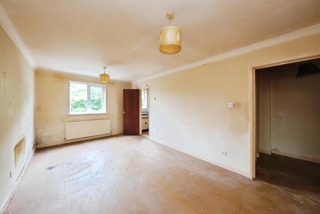 1 bed Flat for sale Image 7