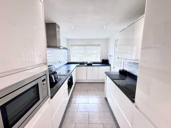 Dene Hollow, Reddish, Stockport, Greater Manchester, SK5 photo 4