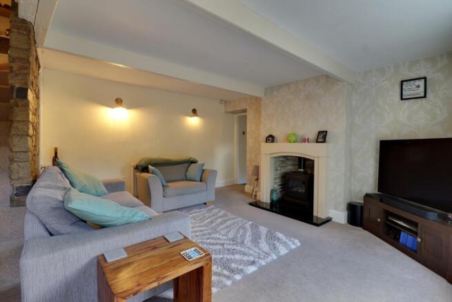 3 bed Semi-Detached for sale Image 6