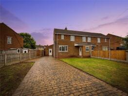 104, Park Drive, Campsall, Doncaster DN6 9NU