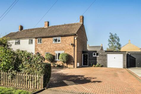 Station Road, Blunham, Bedfordshire