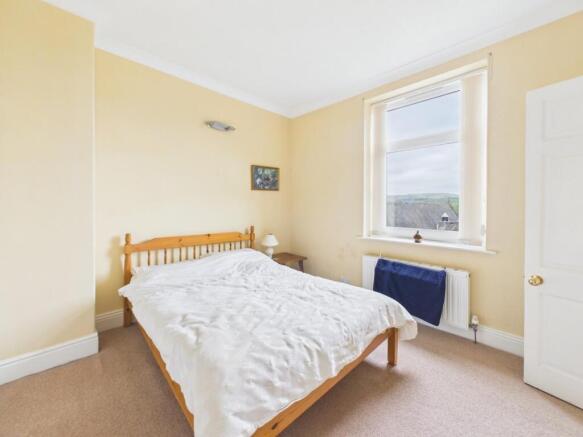 4 bed Terraced for sale Image 10
