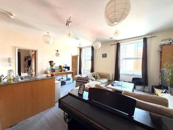 WhatsApp Image 2026-03-17 at 17.22.04.jpeg