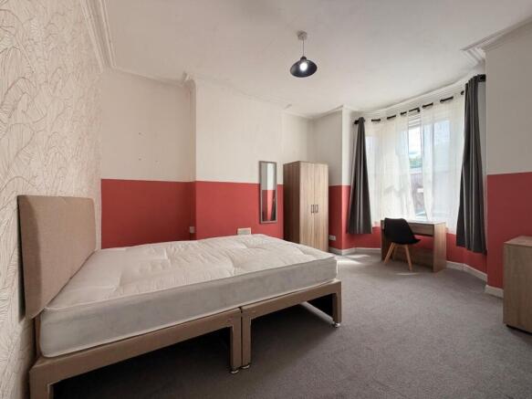Bedroom 1 (Ground)