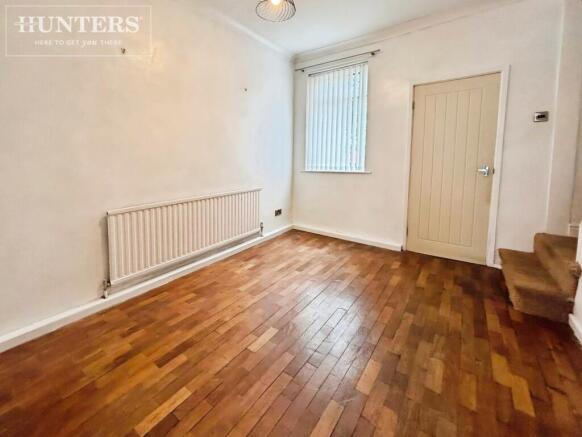 3 bed End of Terrace to rent Image 4
