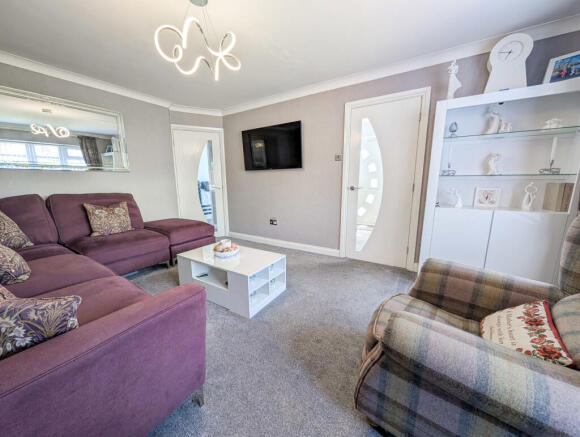 2 bed Bungalow for sale Image 4
