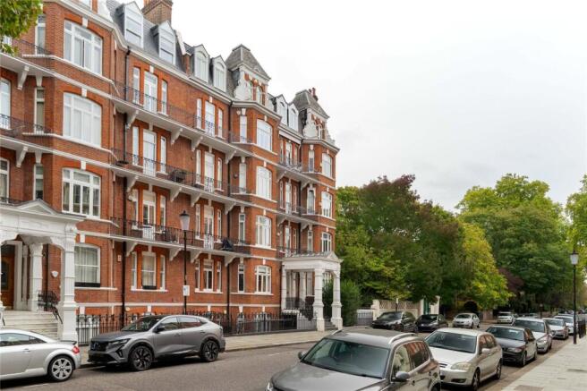 4-bed flat on Holland Park Court, 13 Holland Park Gardens, Holland Park, London, W14, £2,950,000